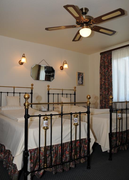 Hotel Admiral Βιζμπάντεν Δωμάτιο φωτογραφία